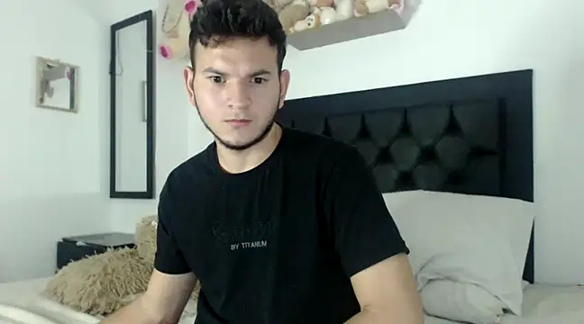 Snapshot of Latin_Boy24 chatting on 12, 2, 2025 Latin Boy24 online show from 12, 2, 2025