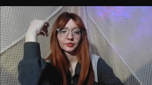 IsabellaBlacky online show from 1, 2, 2025