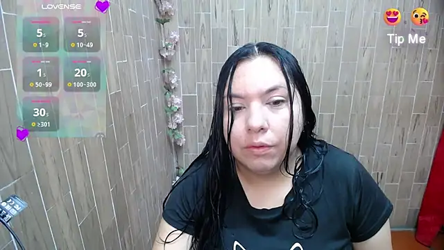 solyeria online show from 6, 3, 2026