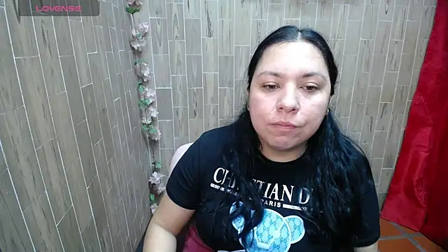 solyeria online show from 1, 2, 2026