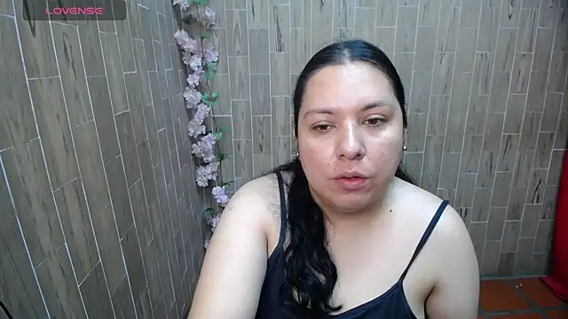 solyeria online show from 31, 5, 2026