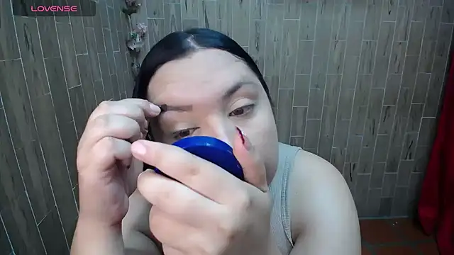 solyeria online show from 19, 11, 2025