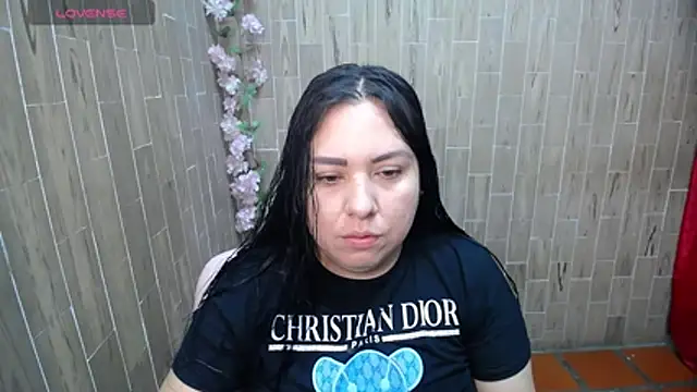 solyeria online show from 30, 5, 2026