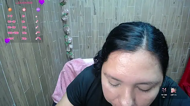 solyeria online show from 6, 10, 2025