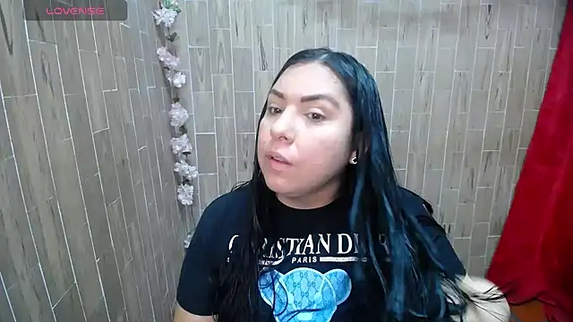 solyeria online show from 28, 4, 2026
