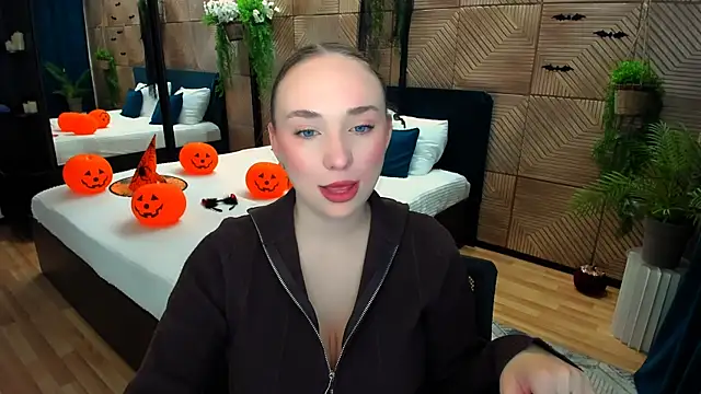 TrueReincarnation online show from 4, 11, 2025