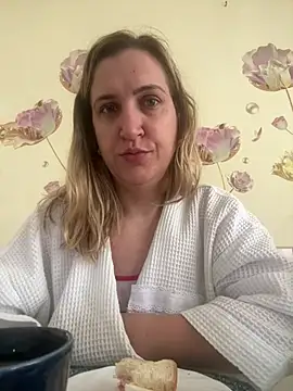 Snapshot of Bia_sexynovaes chatting on 19, 6, 2026 Bia sexynovaes online show from 19, 6, 2026