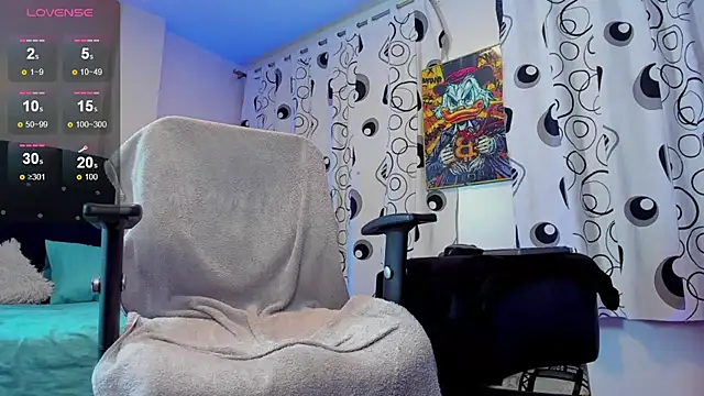 Giomar Reyes online show from 19, 9, 2025