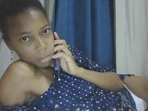 Snapshot of adele-33 chatting on 16, 2, 2026 adele-33 online show from 16, 2, 2026