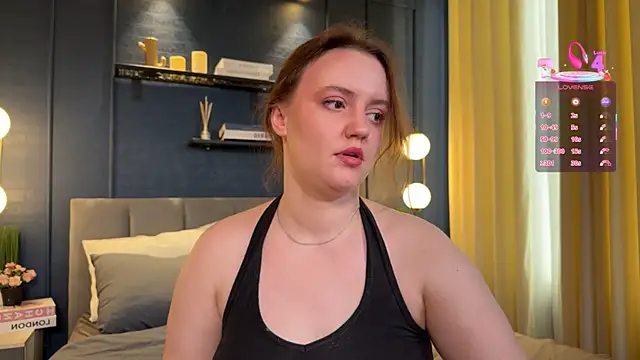 Lella Ryann  online show from 30, 11, 2025