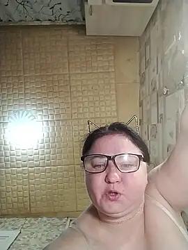 Holly-69 online show from 15, 3, 2026