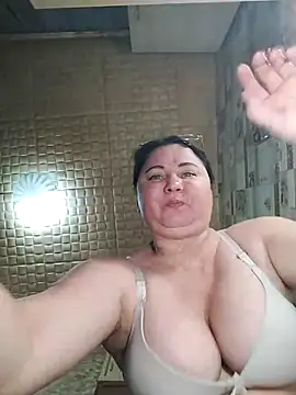 Holly-69 online show from 20, 11, 2025