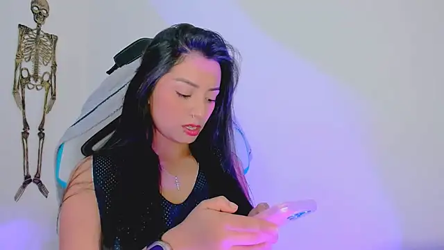 Snapshot of missycanoo chatting on 19, 10, 2025 missycanoo online show from 19, 10, 2025