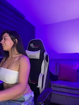 Snapshot of missycanoo chatting on 19, 3, 2025 missycanoo online show from 19, 3, 2025