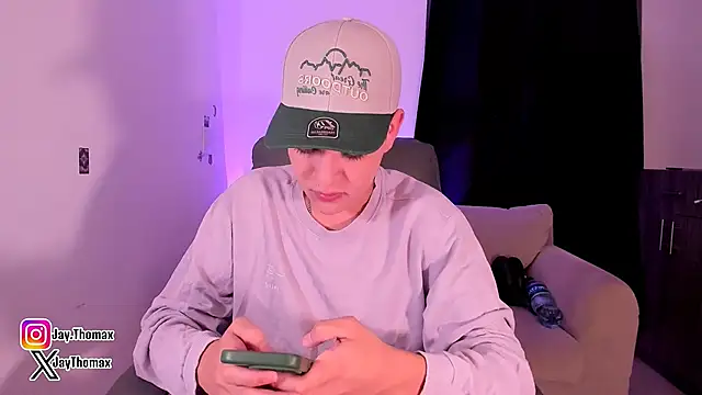 JaycoThomas online show from 10, 10, 2025