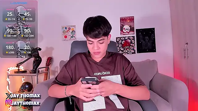 JaycoThomas online show from 4, 3, 2025