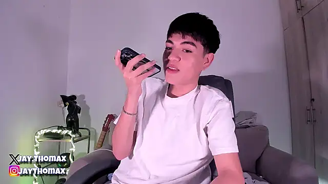 JaycoThomas online show from 18, 2, 2025