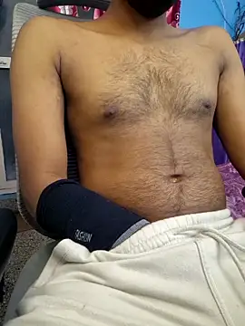 KissesBoyAD online show from 27, 2, 2026