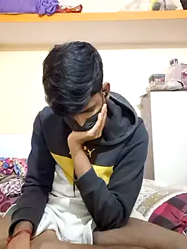 KissesBoyAD online show from 15, 1, 2025