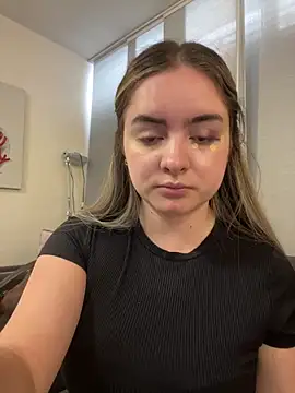 Snapshot of imlindapink chatting on 30, 9, 2025 imlindapink online show from 30, 9, 2025