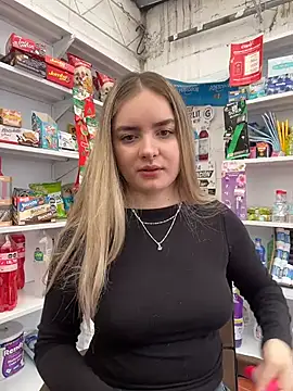 imlindapink online show from 24, 3, 2026