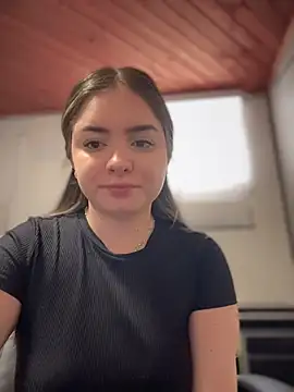 Snapshot of imlindapink chatting on 3, 11, 2025 imlindapink online show from 3, 11, 2025