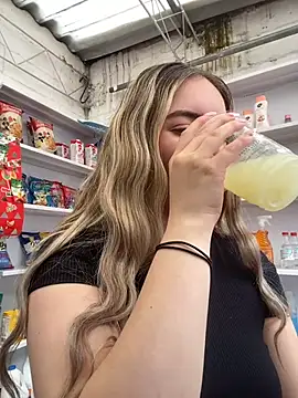 imlindapink online show from 15, 4, 2026