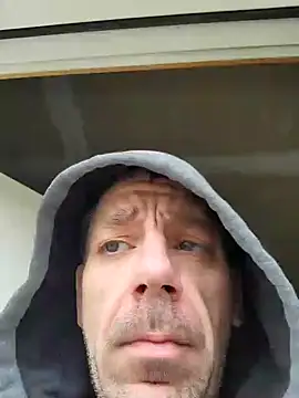 MaxJr8008 online show from 1, 1, 2025