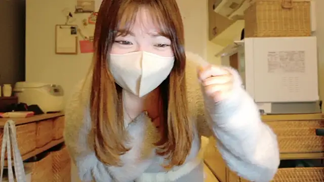 Snapshot of _Yui_ chatting on 17, 10, 2025 Yui online show from 17, 10, 2025