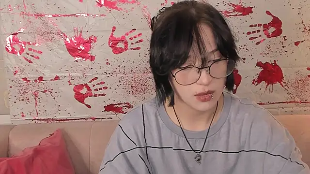 fiamoory online show from 27, 10, 2025