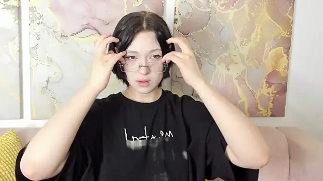 fiamoory online show from 12, 3, 2026