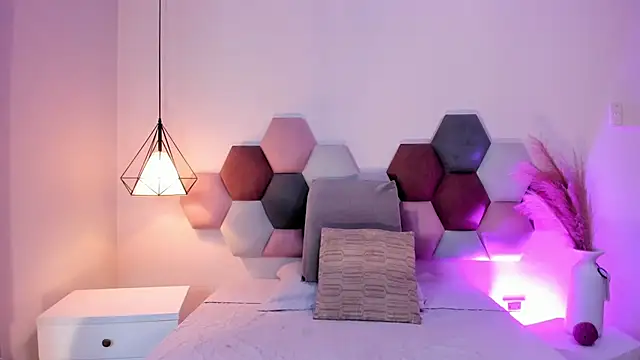 LaraGoldd online show from 25, 10, 2025