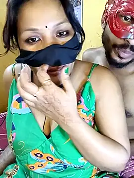 Radhikadavi879 online show from 18, 3, 2025