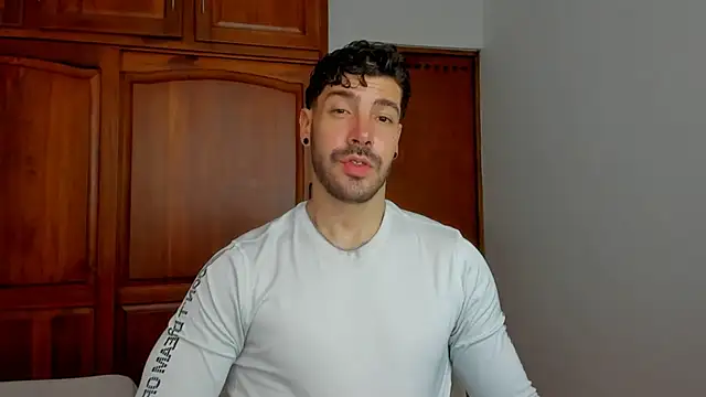 Guyinthemountain online show from 13, 5, 2026