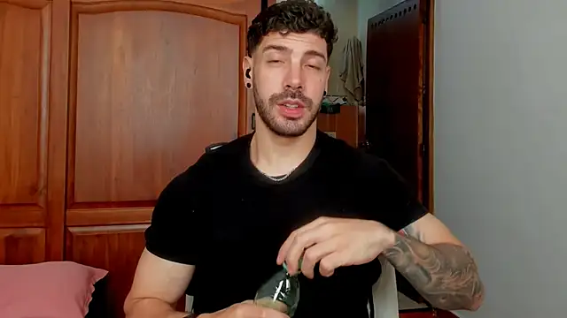 Guyinthemountain online show from 17, 7, 2026