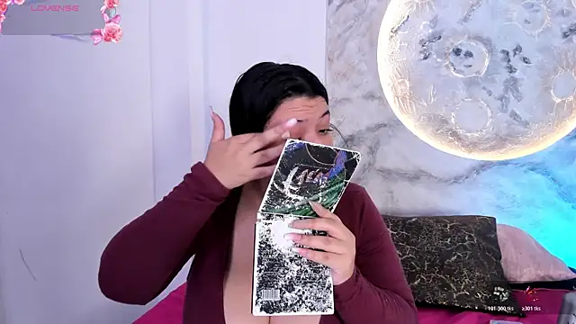 JulietaKane online show from 2, 12, 2025