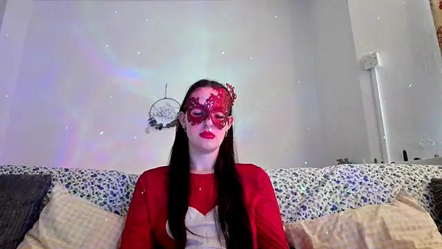 LexiSnowUK online show from 3, 12, 2025