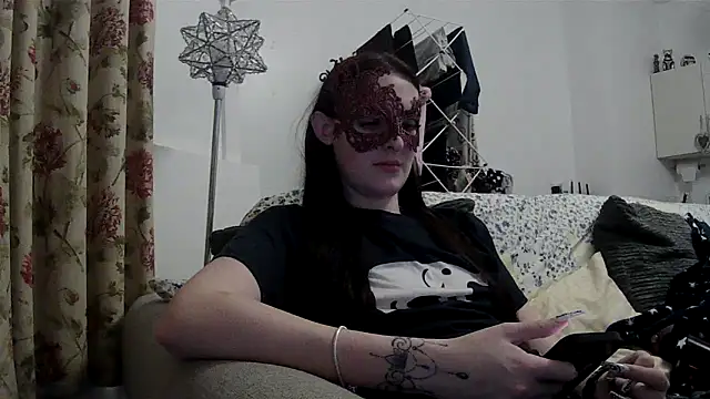 LexiSnowUK online show from 16, 3, 2026