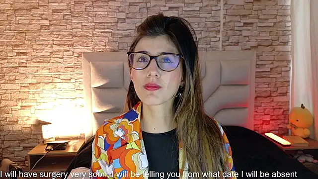  jade white  online show from 15, 5, 2026