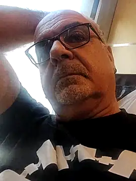 Satiro Sevilla online show from 25, 9, 2025