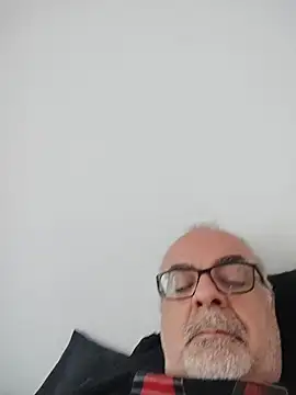 Satiro Sevilla online show from 26, 4, 2026