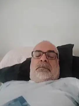 Satiro Sevilla online show from 16, 11, 2025