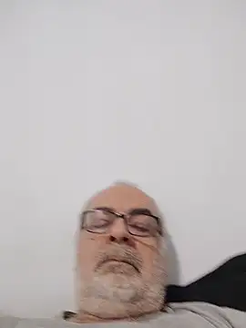 Satiro Sevilla online show from 19, 12, 2025