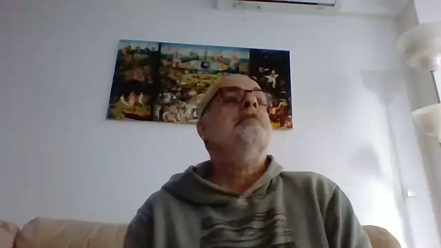 Satiro Sevilla online show from 17, 11, 2025