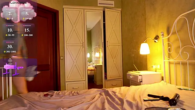 hard candyy online show from 4, 5, 2026