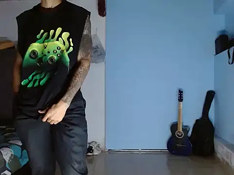 Snapshot of latino_hotxxx chatting on 15, 1, 2026 latino hotxxx online show from 15, 1, 2026