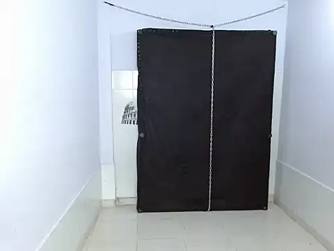 Snapshot of latino_hotxxx chatting on 1, 12, 2024 latino hotxxx online show from 1, 12, 2024