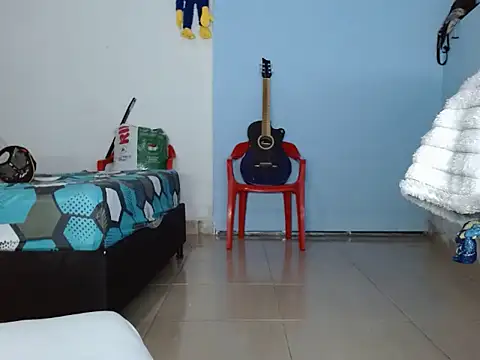 latino hotxxx online show from 13, 4, 2026