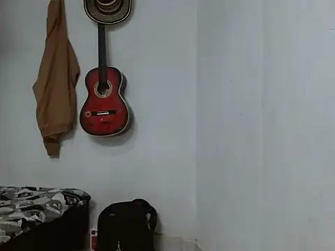 Snapshot of latino_hotxxx chatting on 16, 3, 2025 latino hotxxx online show from 16, 3, 2025