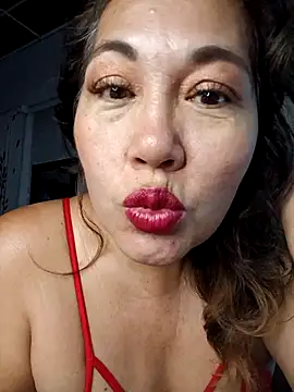 Snapshot of anniecoopeer chatting on 16, 10, 2025 anniecoopeer online show from 16, 10, 2025